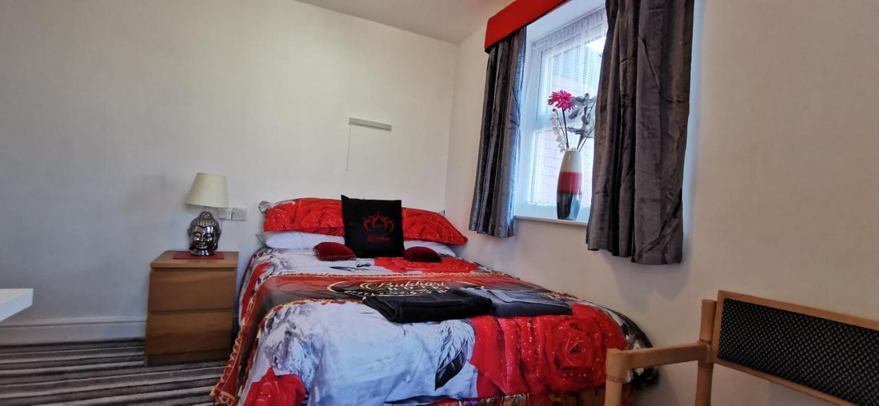 Bukhari Hotel Blackpool Luaran gambar