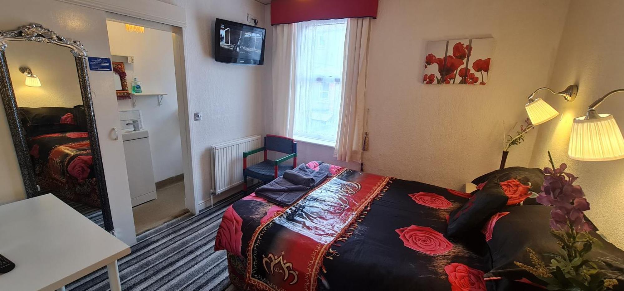 Bukhari Hotel Blackpool Bilik gambar