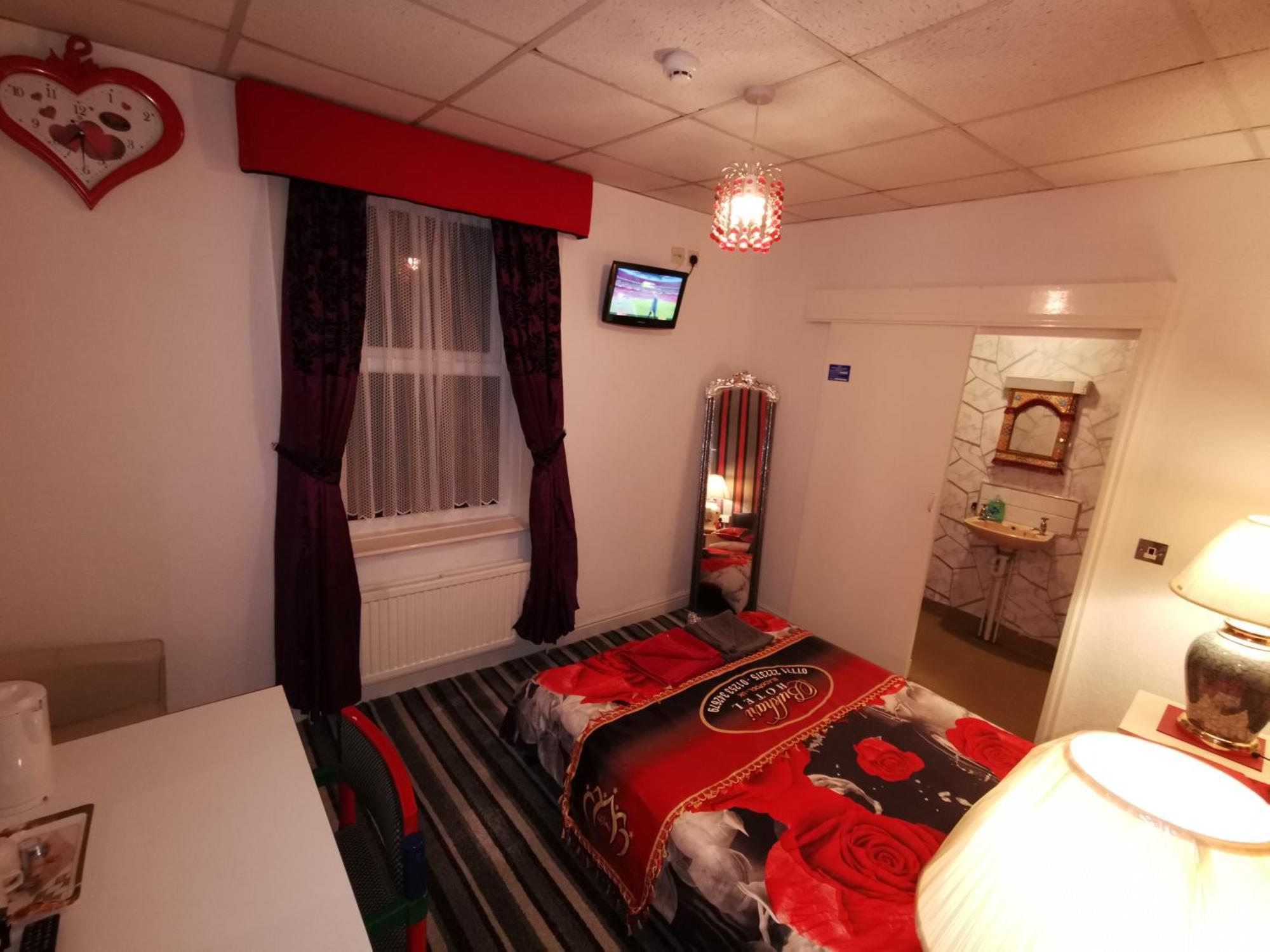 Bukhari Hotel Blackpool Bilik gambar